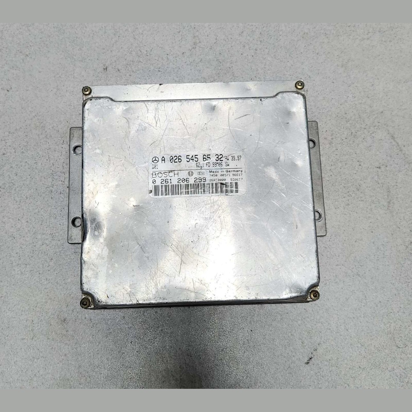 BMW Engine Control Unit A0265456532 E-Class W210 and CLK W208 CLK320 models