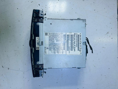 Mercedes Benz Navigation GPS Sat Nav Radio A2048704196 W204 C-Class 2008