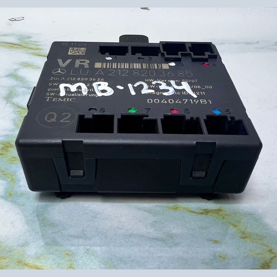 2010-2012 Mercedes-Benz E63 AMG Door Control Module A2128203685 W204 C-Class