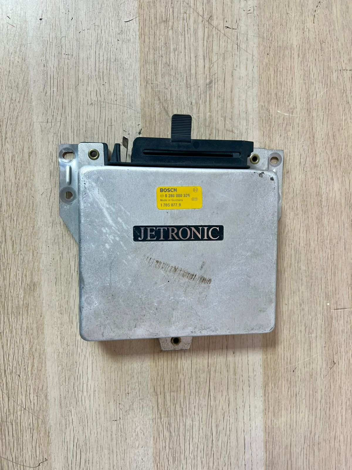 1706077 0280000328 Engine control unit/module ECU Fits for BMW 3 E30