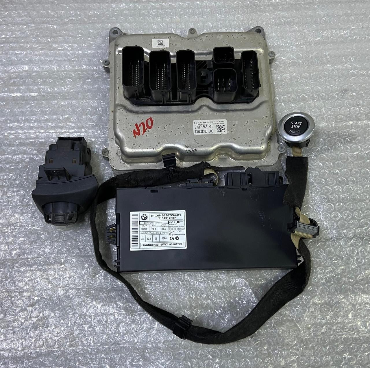 OEM 2014 BMW N20 Z4 Engine Control Module Unit ECU SET 20i sDrive Petrol 8617569