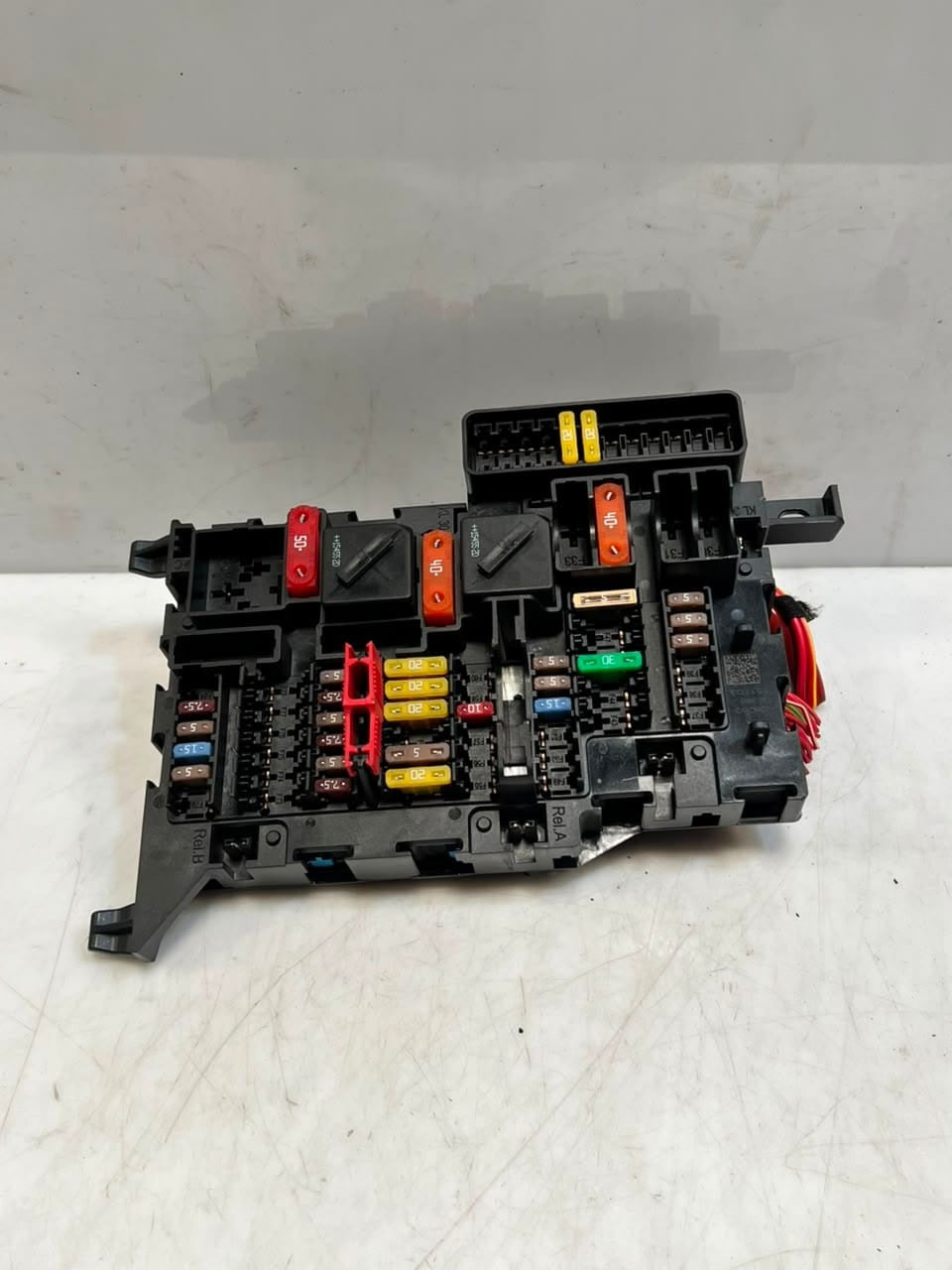 2025-2026 BMW 1' F40 M235 xDrive Gran Coupe Power Distribution Fuse Box 9270355