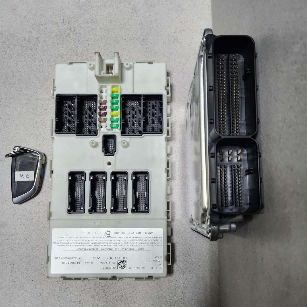 BMW Engine Control Unit DDE 8473189 X5 F15 3.0 N57 DIESEL ECU SET 2017