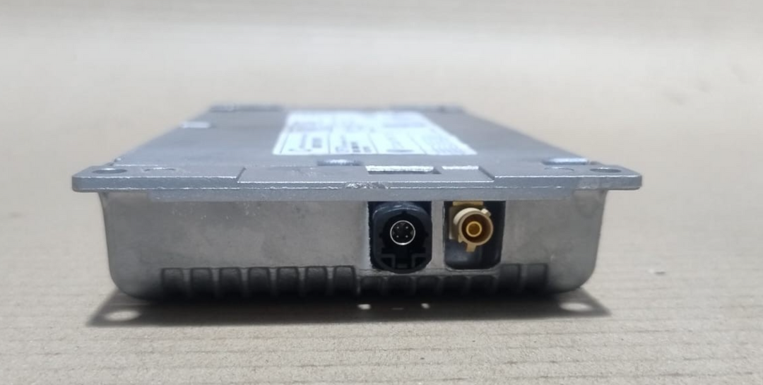 BMW  OEM 750I ULF HIGH BLUETOOTH COMMUNICATION CONTROL MODULE-9224674