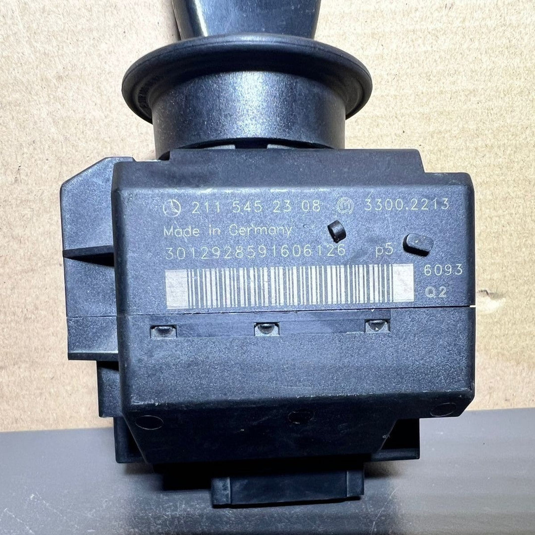 03-09 Mercedes W211 E-Class Ignition Switch Module Unit W/key A211 5452308