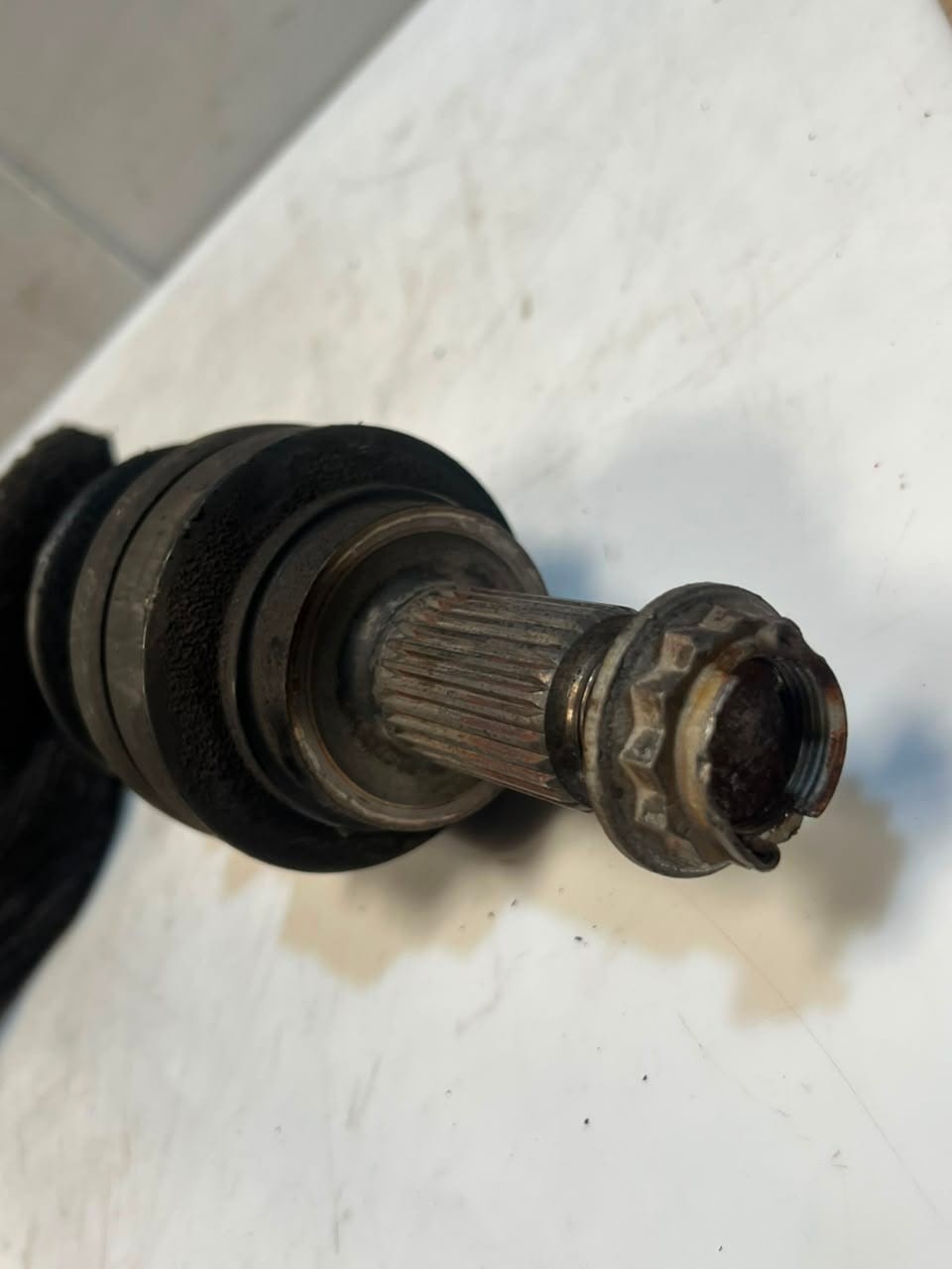 2013-2015 BMW F20 N13 F30 118i Rear Left Driveshaft 7628251 LHS 