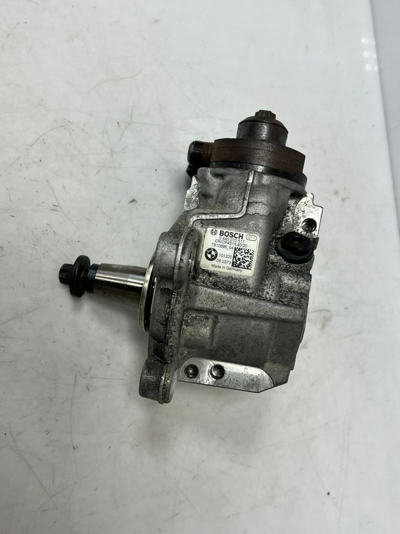 BMW 1 2 3 4 5 Series F20 F21 F30 X1 X3 E90 E92 High Pressure Fuel Pump 7810696