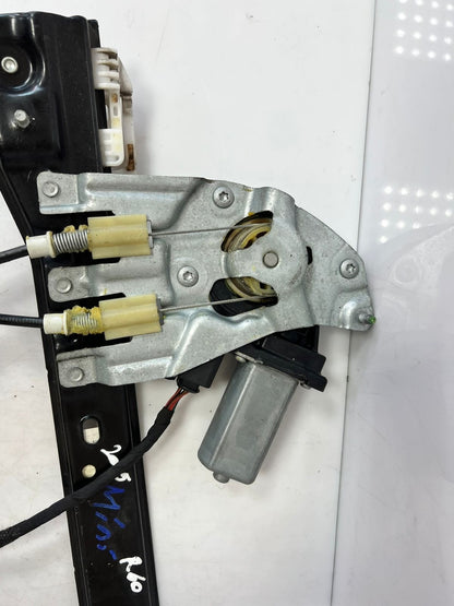 2011-2016 Mini Cooper Countryman Front Right Window Regulator With Motor 9800566