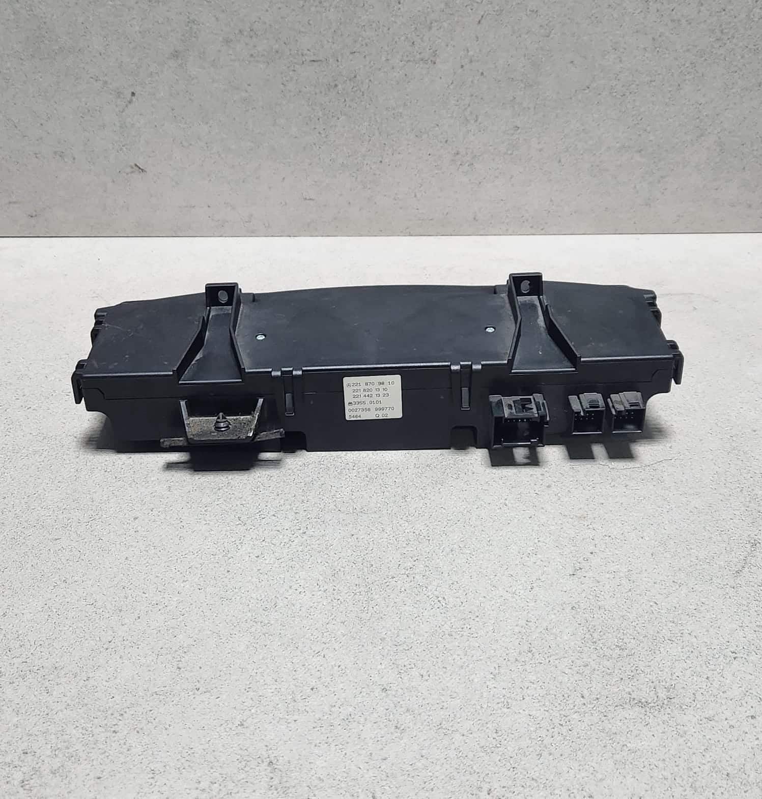 Mercedes-Benz S-Class W221 Climate Control Unit 2218709810 S-Class W221