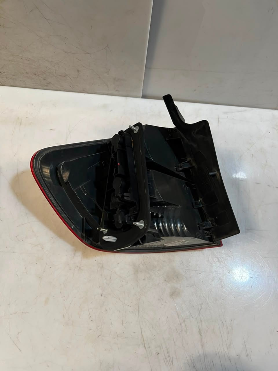 2012-2014 BMW X1 E84 Tail Light Assembly RIGHT SIDE BACK LIGHT 2990110 ECE 