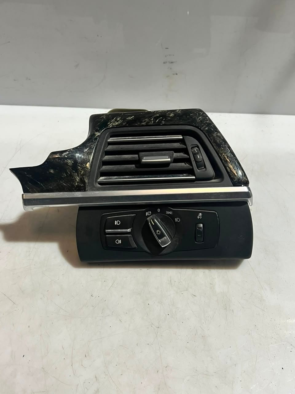 BMW F12, F13, F06 Dashboard Air Vent Grill HEAT BLOWER Right Side 9197487 OEM