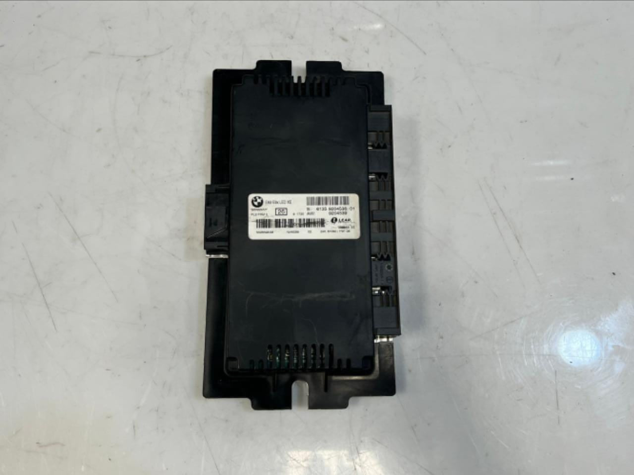 2009-2016 BMW 3' Z4 E90 E91 E92 E93 E89 FRM II LED Footwell Module 9204536 OEM