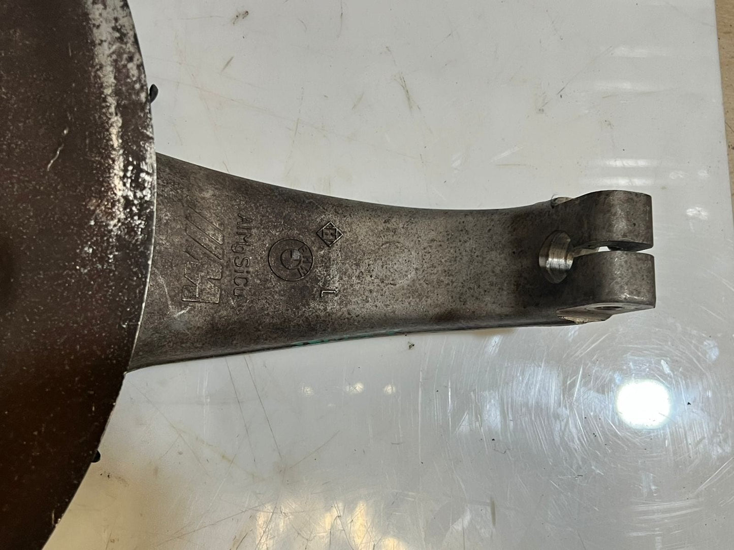 2011-2016 BMW M5 M6 F10 F12 F13 F06 Front LEFT Steering Knuckle 2284053 OEM