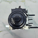 Load image into Gallery viewer, 2011-2017 BMW X3 F25 ABS pump hydraulic unit 6850575 OEM