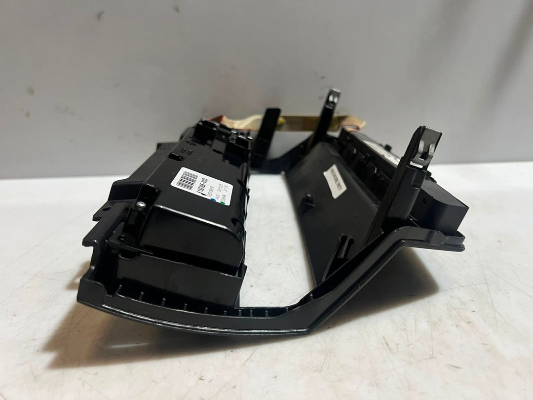 2007-2013 BMW X5 E70 and X6 E71 Climate Control Unit 9193965 OEM