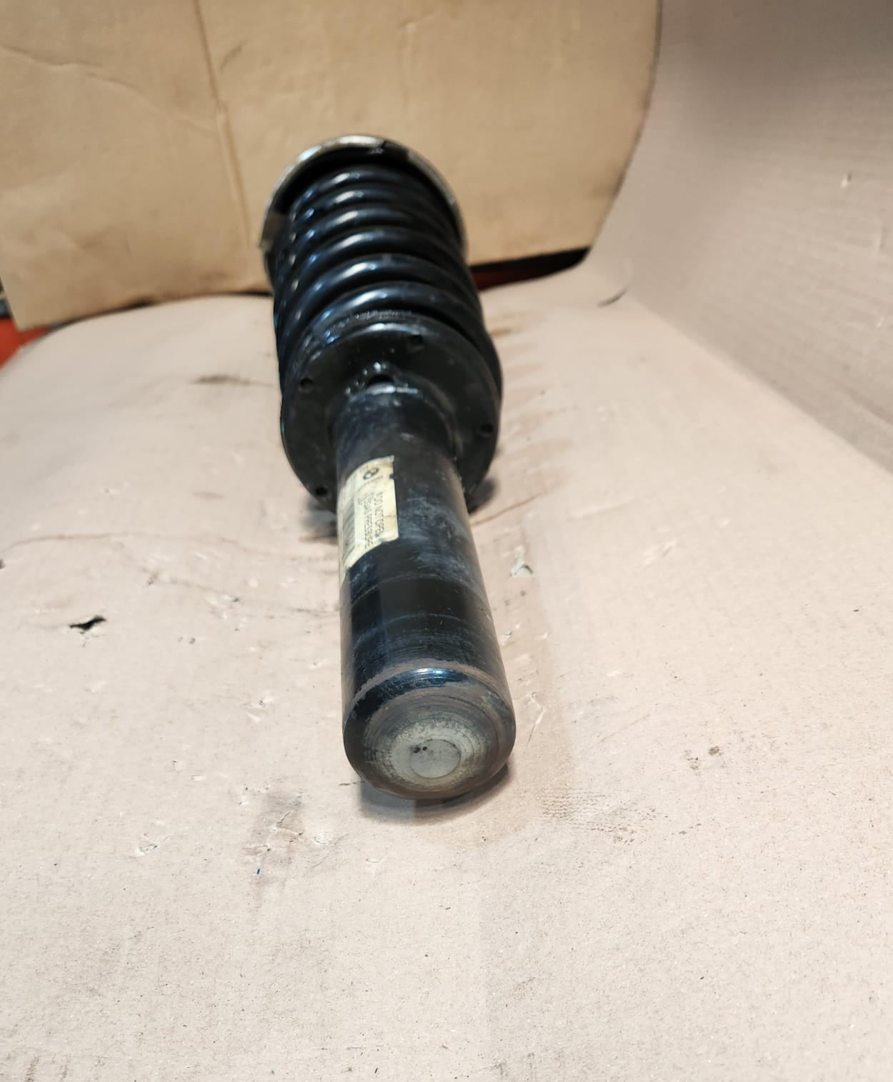 2007-2010 BMW X5 Shock Absorber 6781919 X5 E70 3.0si models