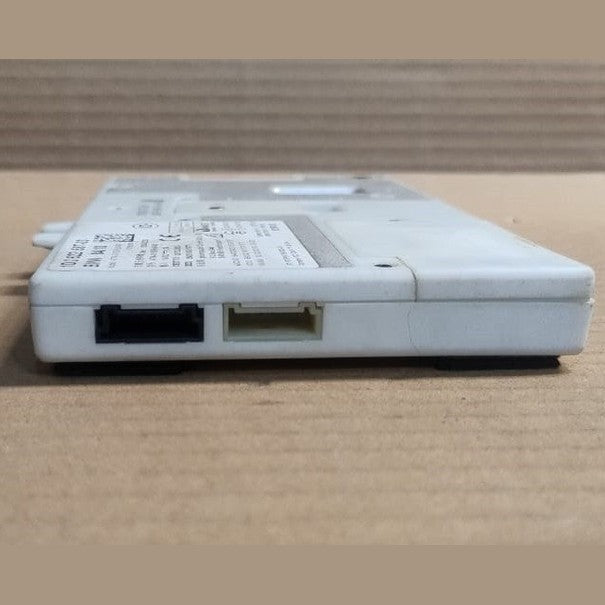 OEM BMW F15 Antenna Module / Diversity Stereo Receiver – 1D2622587