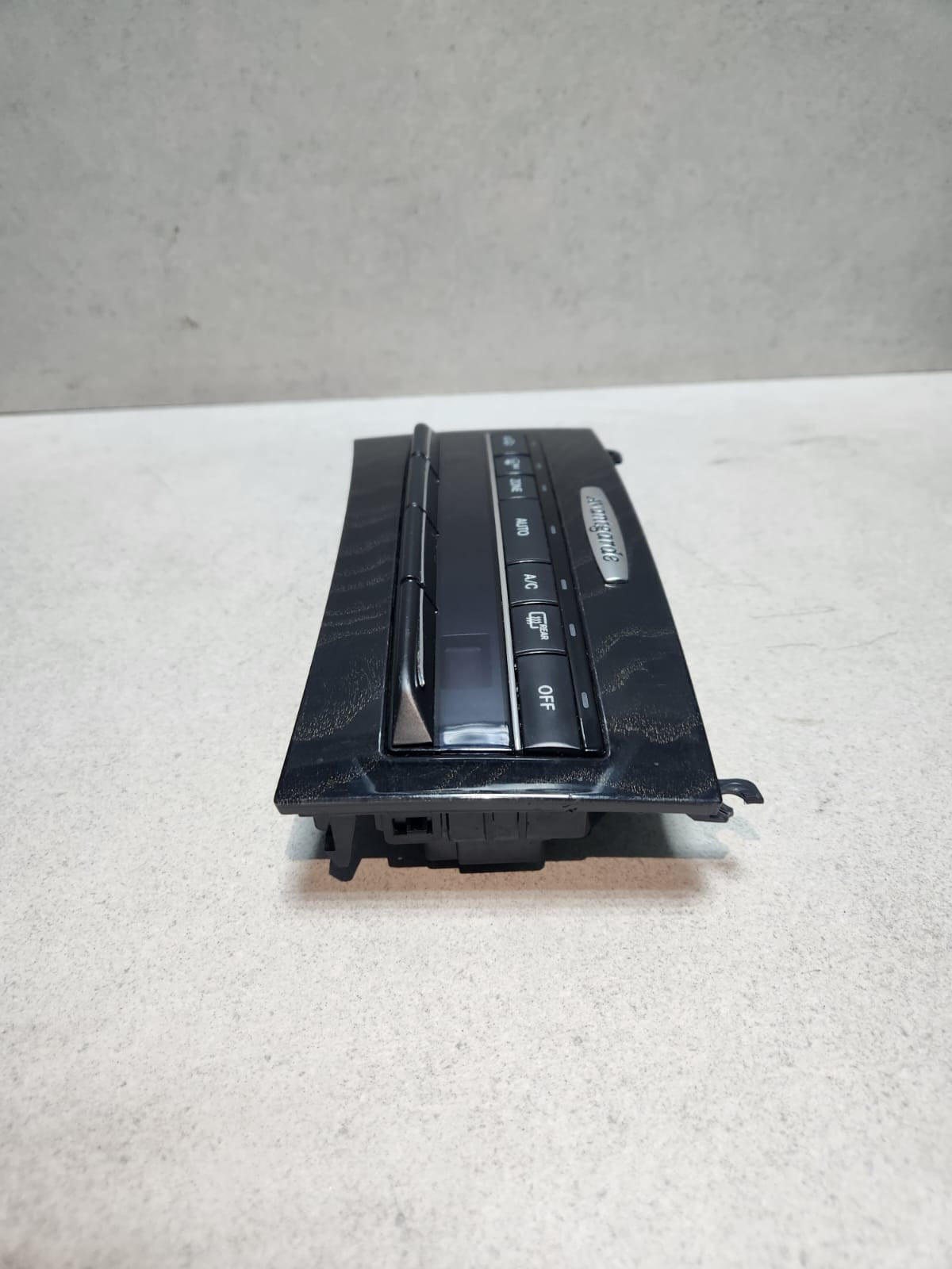 Mercedes Climate Control Panel A2129008711 E-Class W212 and E Coupe W207