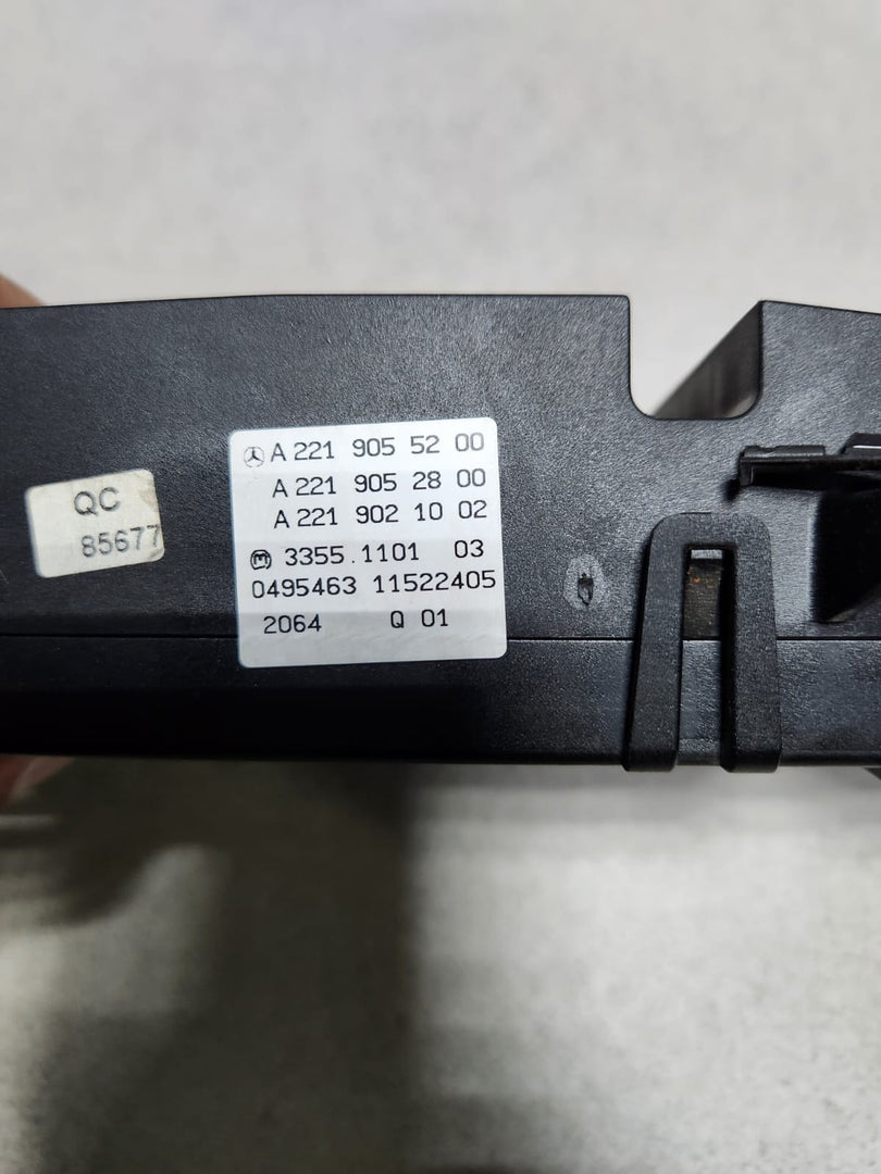 Mercedes Climate Control Panel A2219055200 