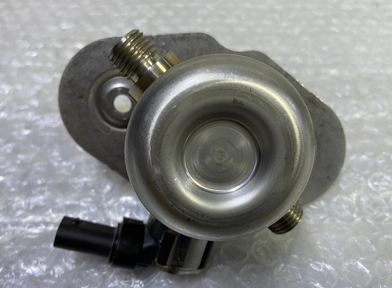 OEM BMW B38 B58 B46 F20 F22 F30 F31 F32 G30 High Pressure Fuel Pump 7642466