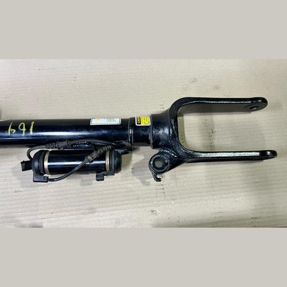 Mercedes W164 GL450 Front Right \ Left Side Air Suspension Shock Absorber Strut