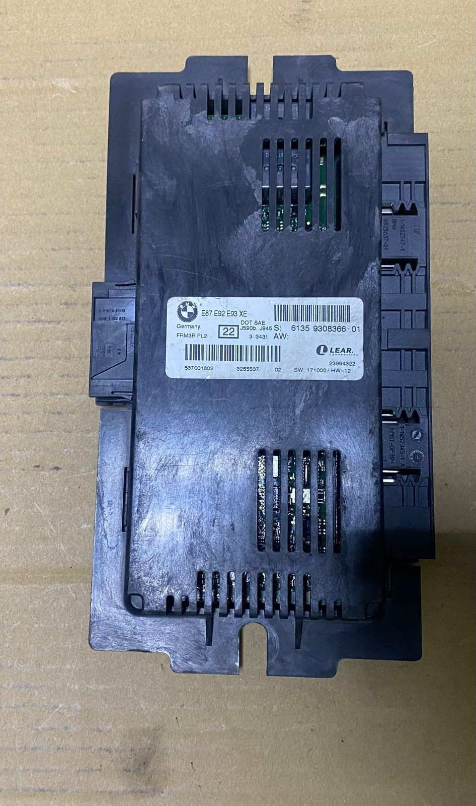 2010-2015 BMW X1 Footwell Light Control Module 9308366 X1 E84, E82, E90, E92 mod