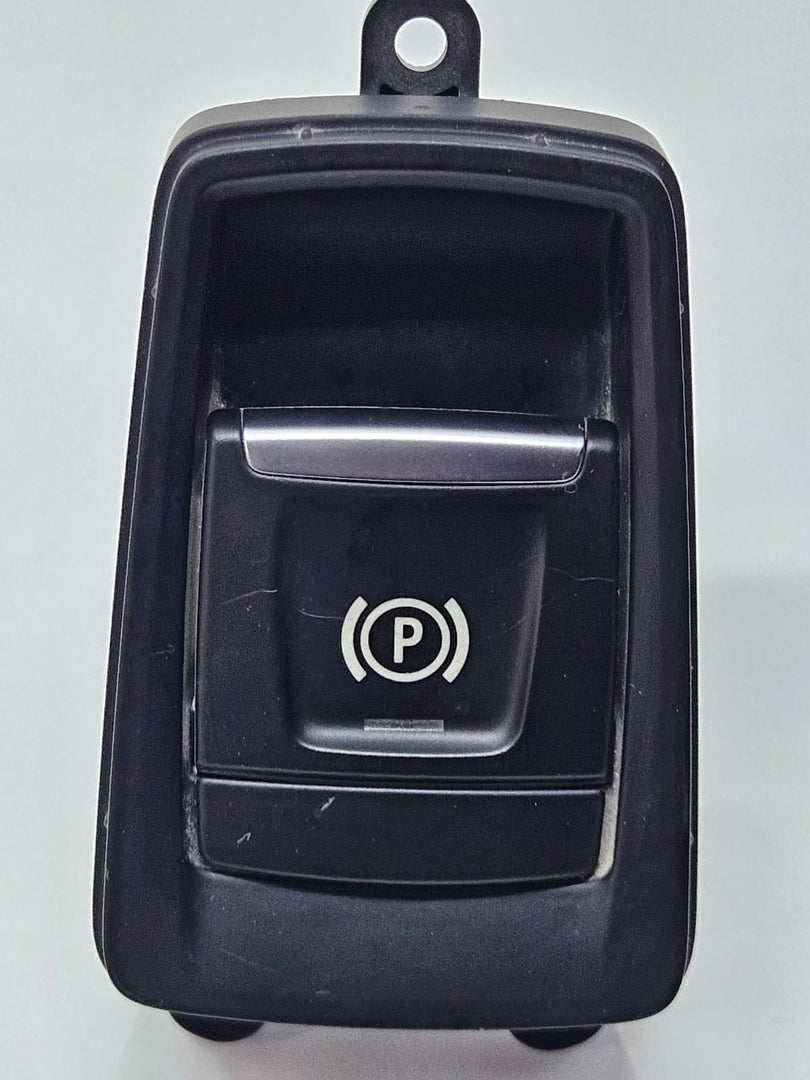  9385001-2014-2020 BMW 2 Series F45 F46 Electric Parking Brake Switch OEM