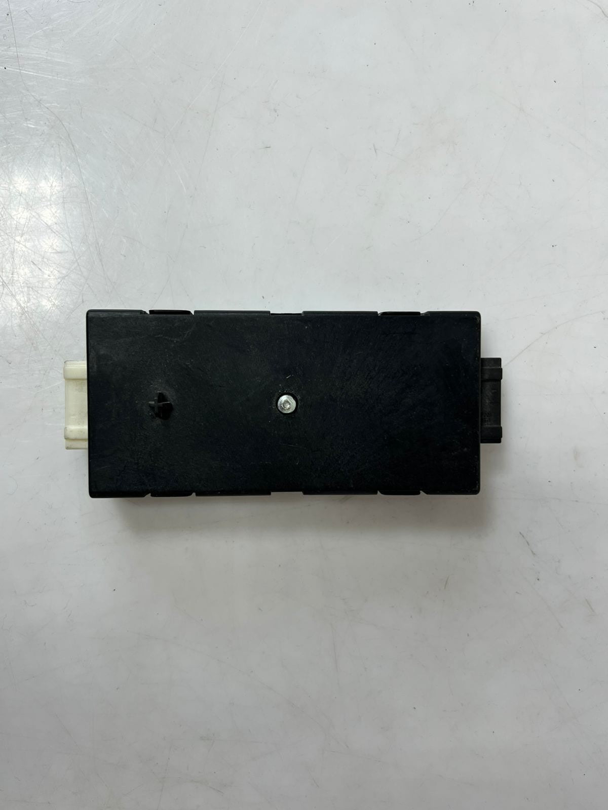 BMW 5 Series F07 F11 GT Suppression Filter Antenna Amplifier 9158796 OEM