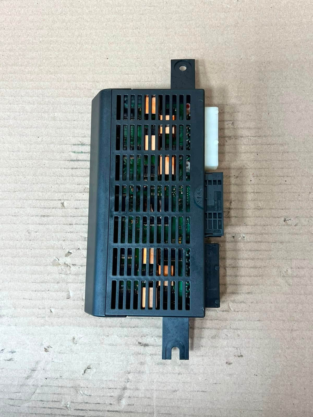 2000-2006 BMW X5 E53 E39 Lighting Control Module LCM 6942692 OEM