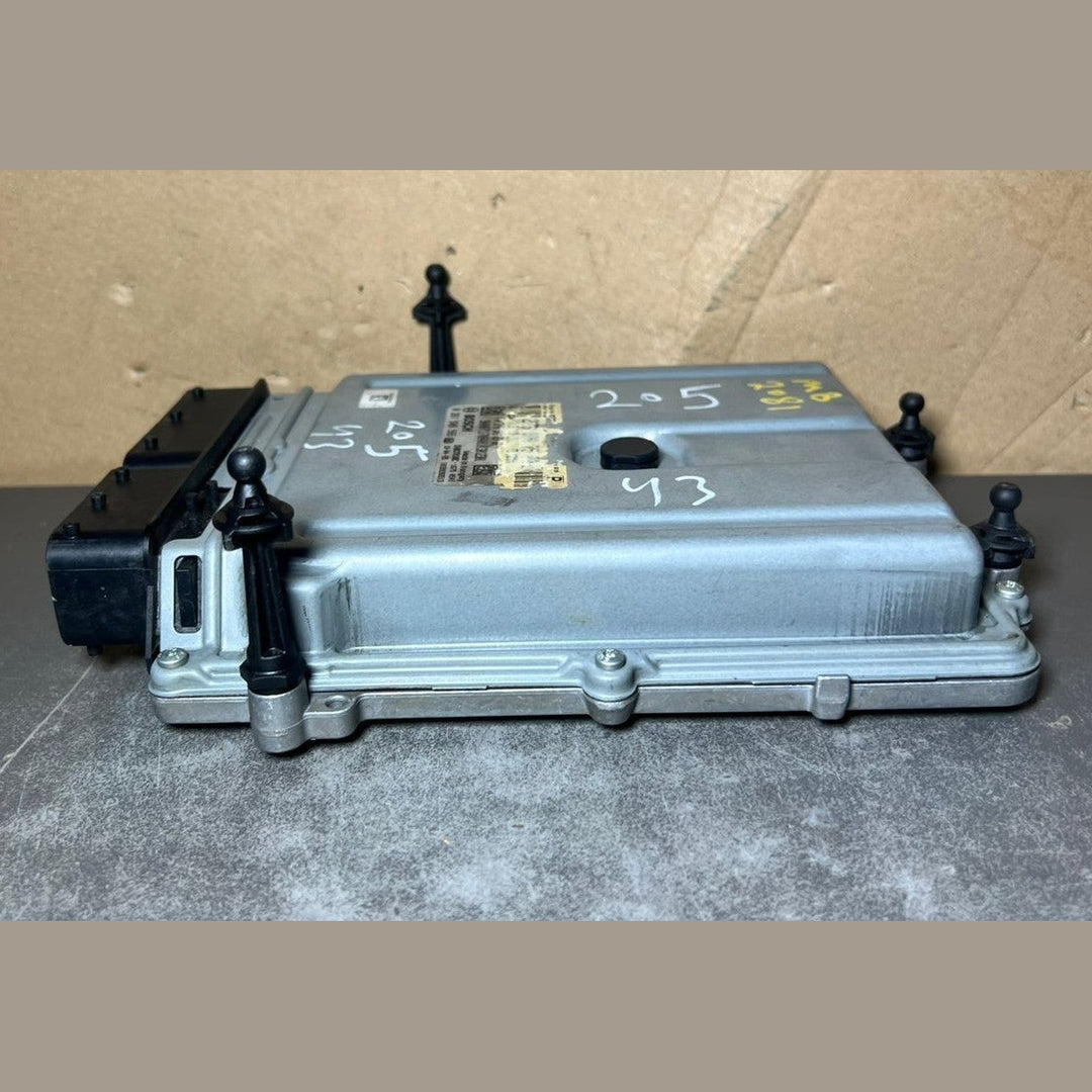 14-20 Mercedes W205 C43 Engine Control Module Unit ECM ECU A276 9007500 OEM