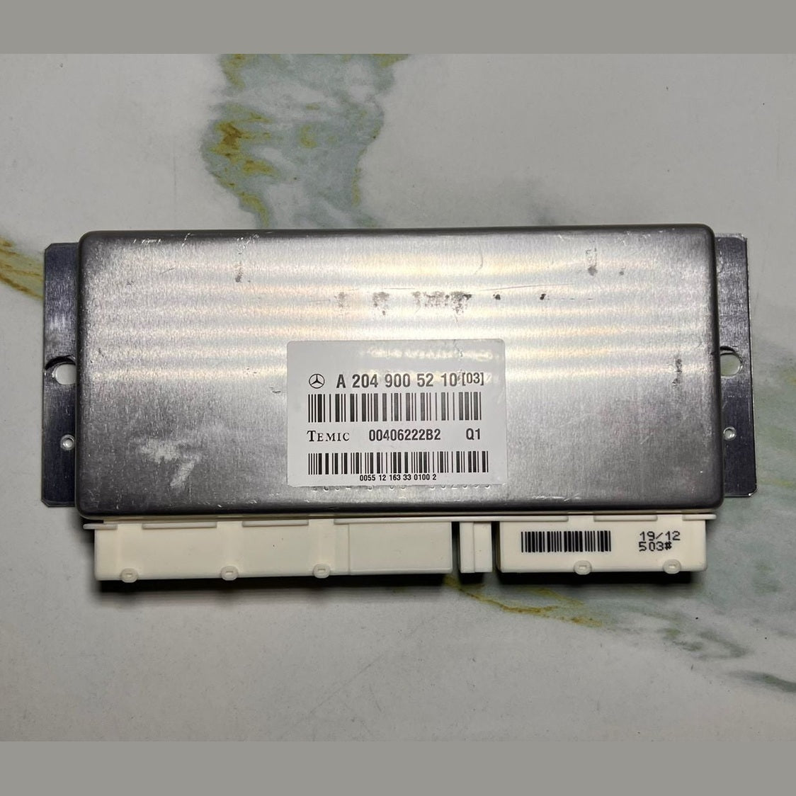 2011-2015 Mercedes-Benz W204 C180 Control Unit A 204 900 52 10