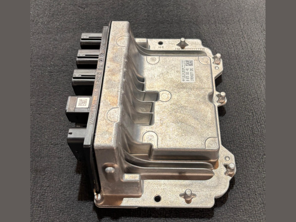 BMW BASIC CONTROL UNIT DME MEVD 018104 2' F45 MINI F54 F55 F56 F57 - 8673163