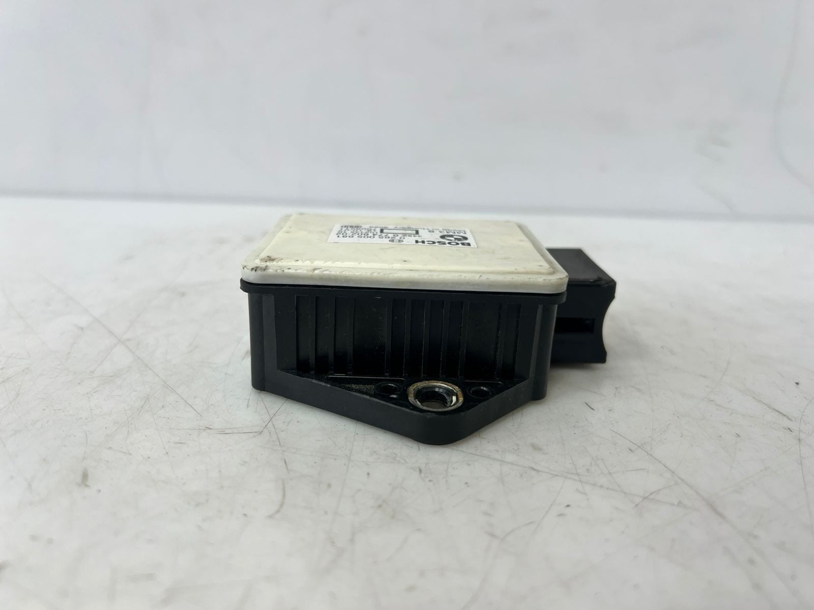 2008-2010 BMW 535i E60 E61 E63 E64 E90 528I 530XI X5 Yaw Rate Sensor 6774602 OEM