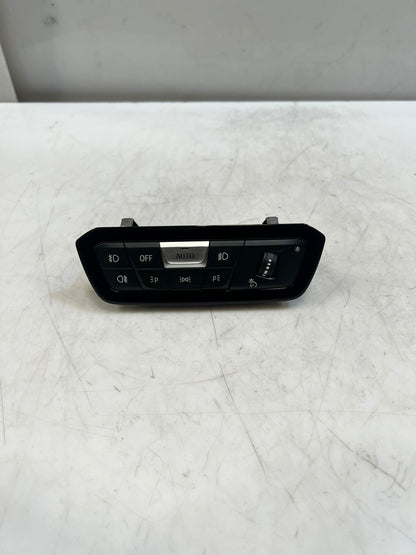 BMW 3 Series G20 G21 G22 G23 i4 M3 Light Switch With Led Fog Lights 9461142 OEM