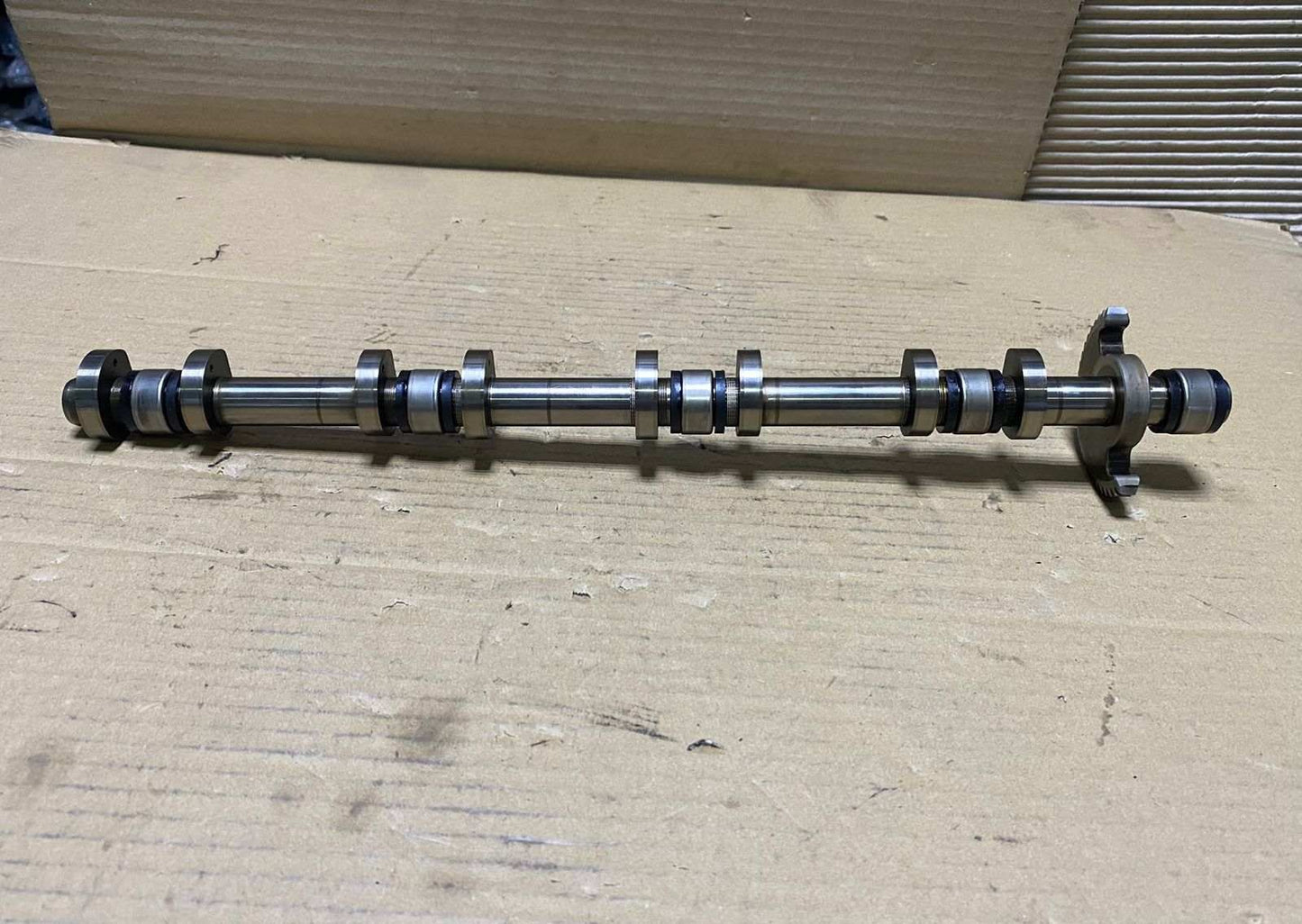 2013-2015 BMW Alpina B7 xDrive Eccentric Shaft 7604862 M5, M6, and 550i 5-8 on 4