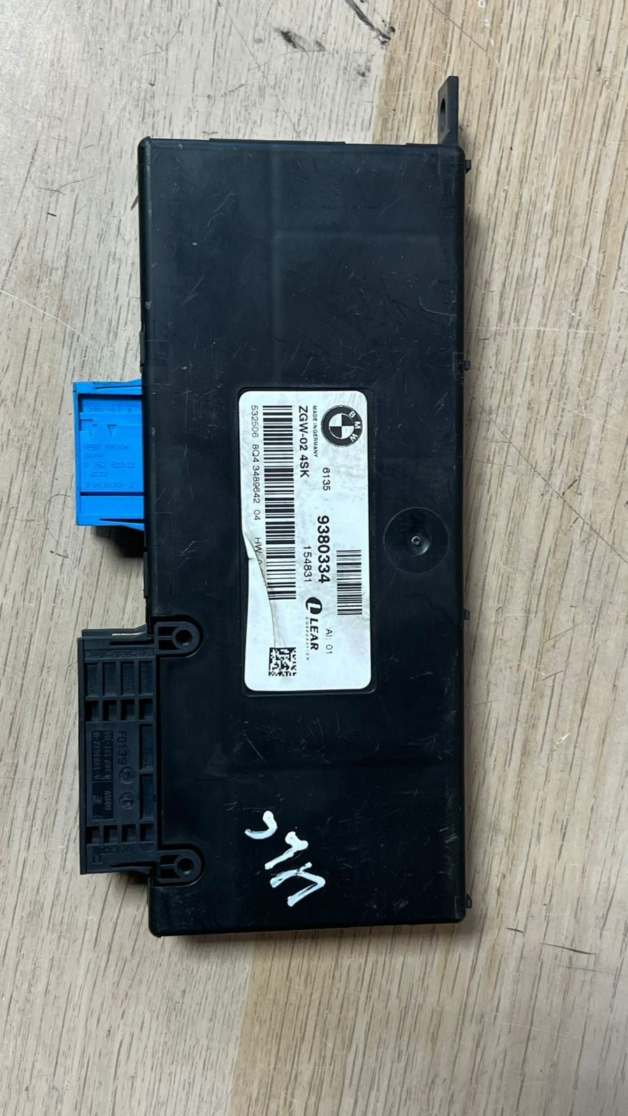 2011-2018 BMW X3 Central Gateway Control Module 9380334 F25 and X4 F26
