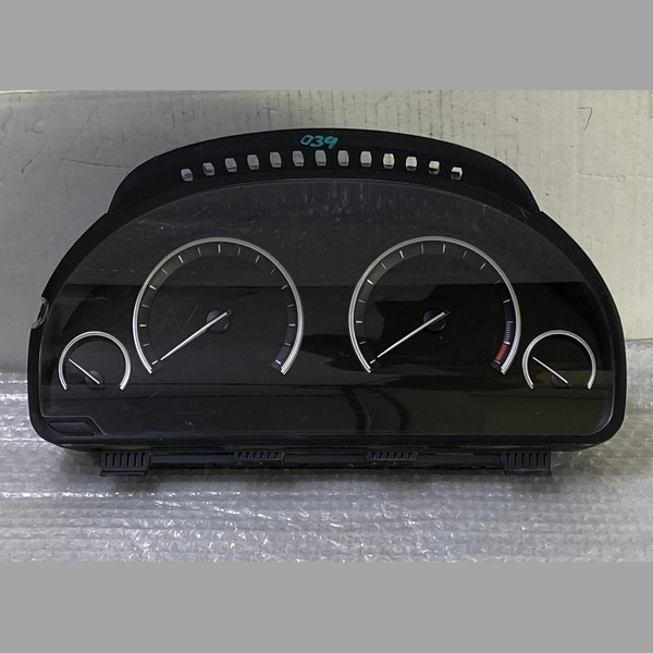 OEM 09-15 BMW 750Li F01 F02 DASH INSTRUMENT GAUGE CLUSTER SPEEDOMETER 9312039
