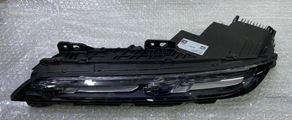 OEM BMW 7 Series G70 Headlight Upper LED Front 9879935 left Side