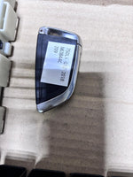 Bild in die Galerieansicht laden, BMW 750li G12 4.4L 2018 N63NB44C ENGINE CONTROL UNIT KEY  - (8671557)