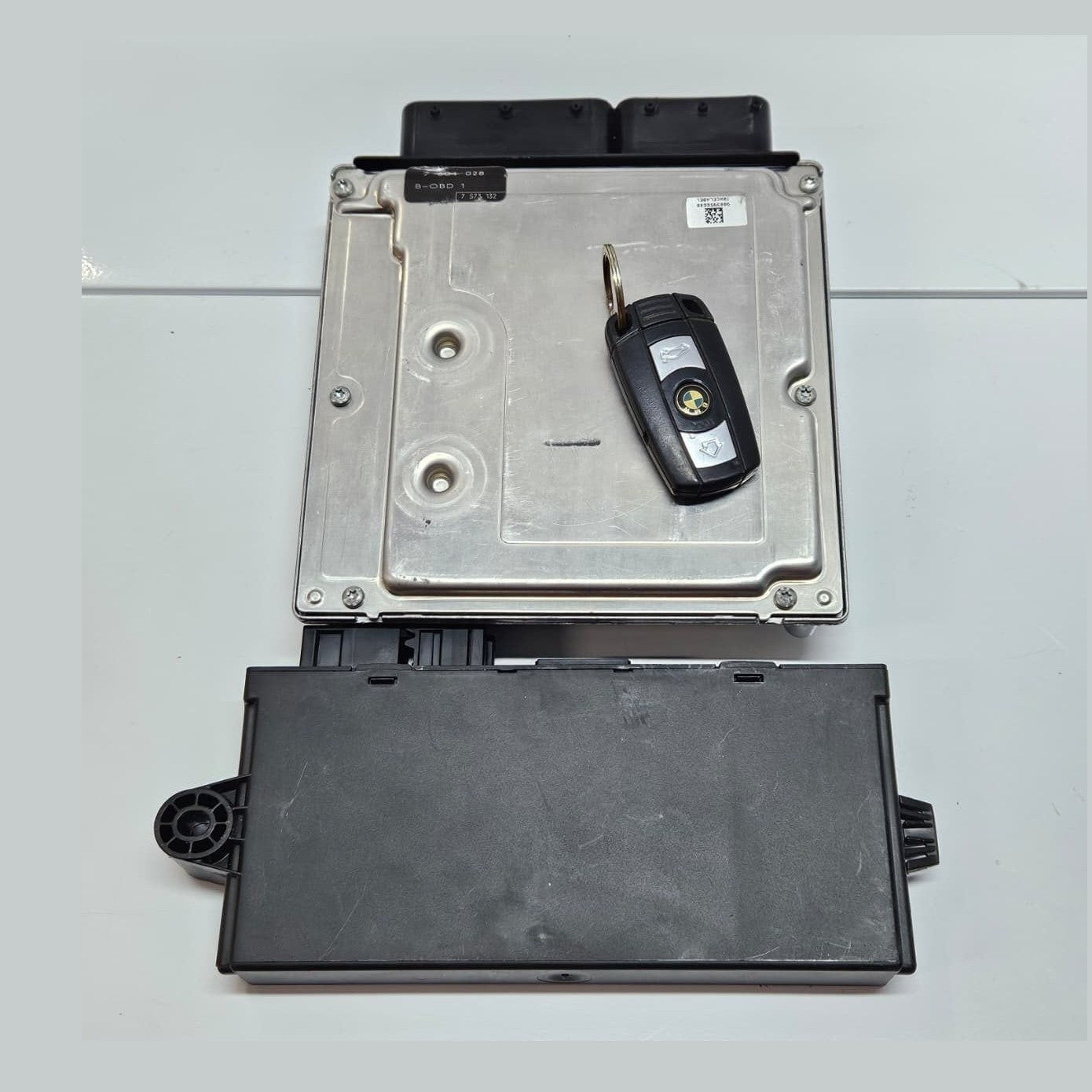 2010-2015 BMW E84 X1 N46 Engine Control Module DME ECU KEY SET 7603575