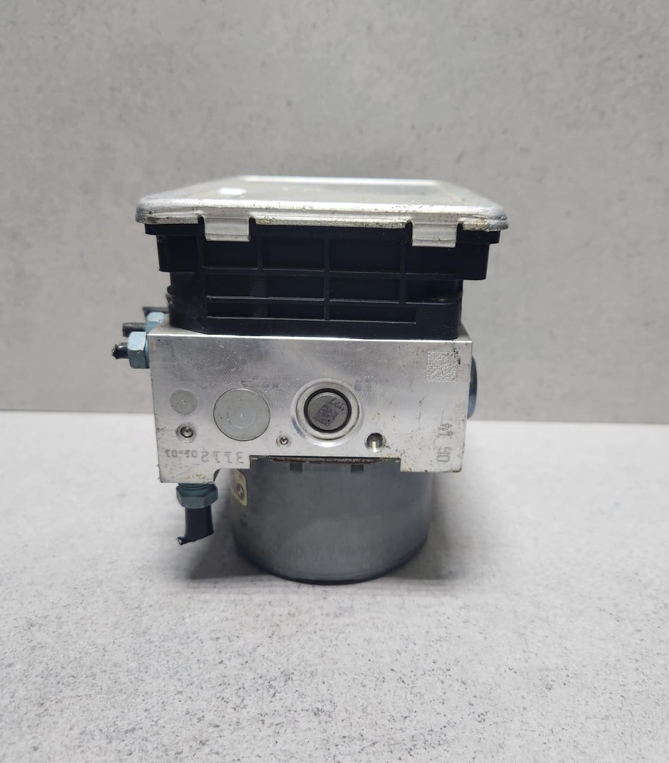 BMW Abs Pump Assembly 5A2A7483 Series G20 G21 OEM