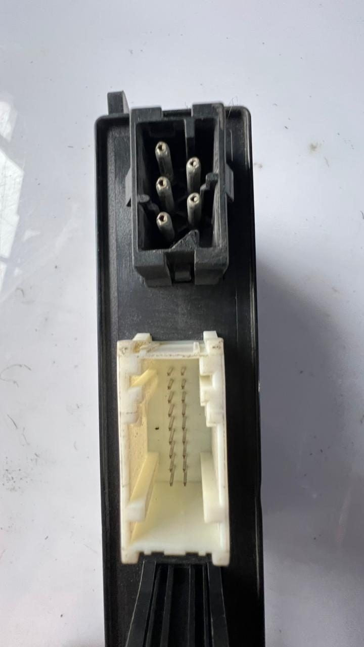 BMW Door Control Module 6924934 5 Series E39 including 530i and M5