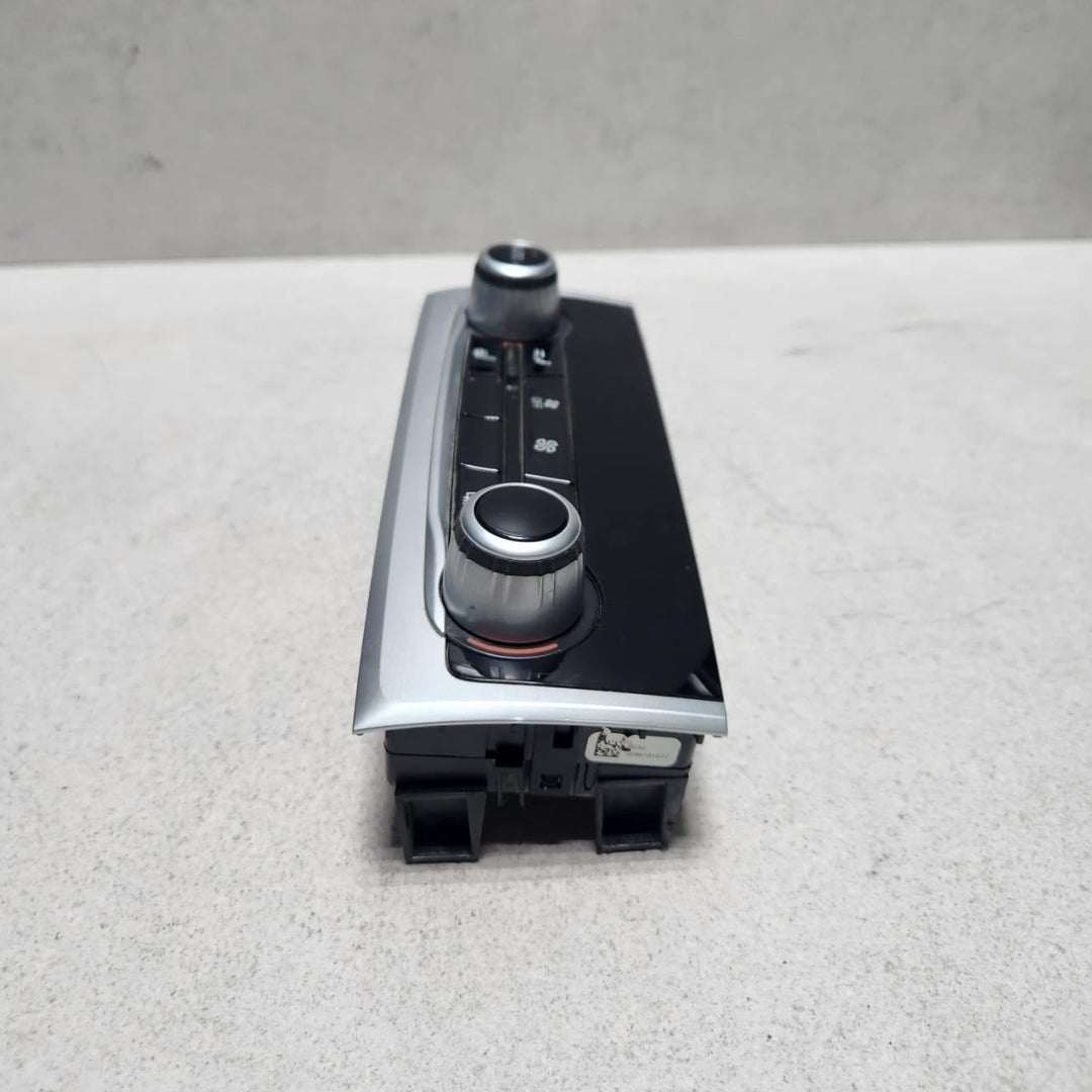 Genuine 2016-2020 BMW 740i Rear Climate Control Panel 6999385 7 Series G11 G12