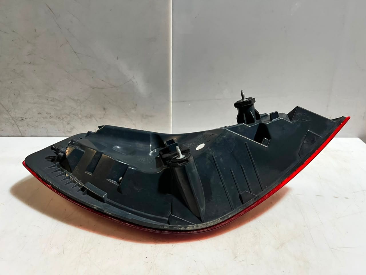 2011-2012 BMW 6 Series F06 F13 F12 Rear Right Tail Light Backlight 7210576 OEM