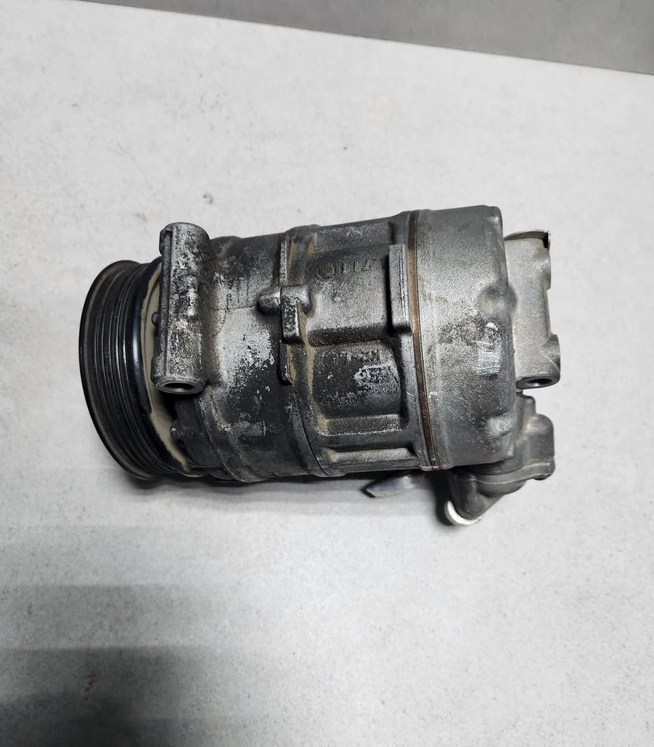 2006-2007 BMW 525i Air Conditioning Compressor 6956715 E60 E61 E63 E64 E65 E66