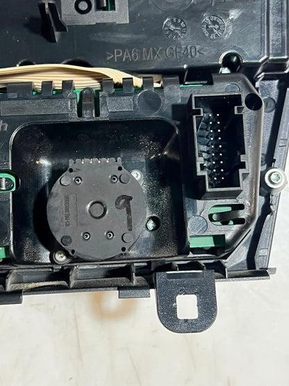 2020 BMW X3 F07 N55 535I AC Heater Control Panel 9233661 OEM