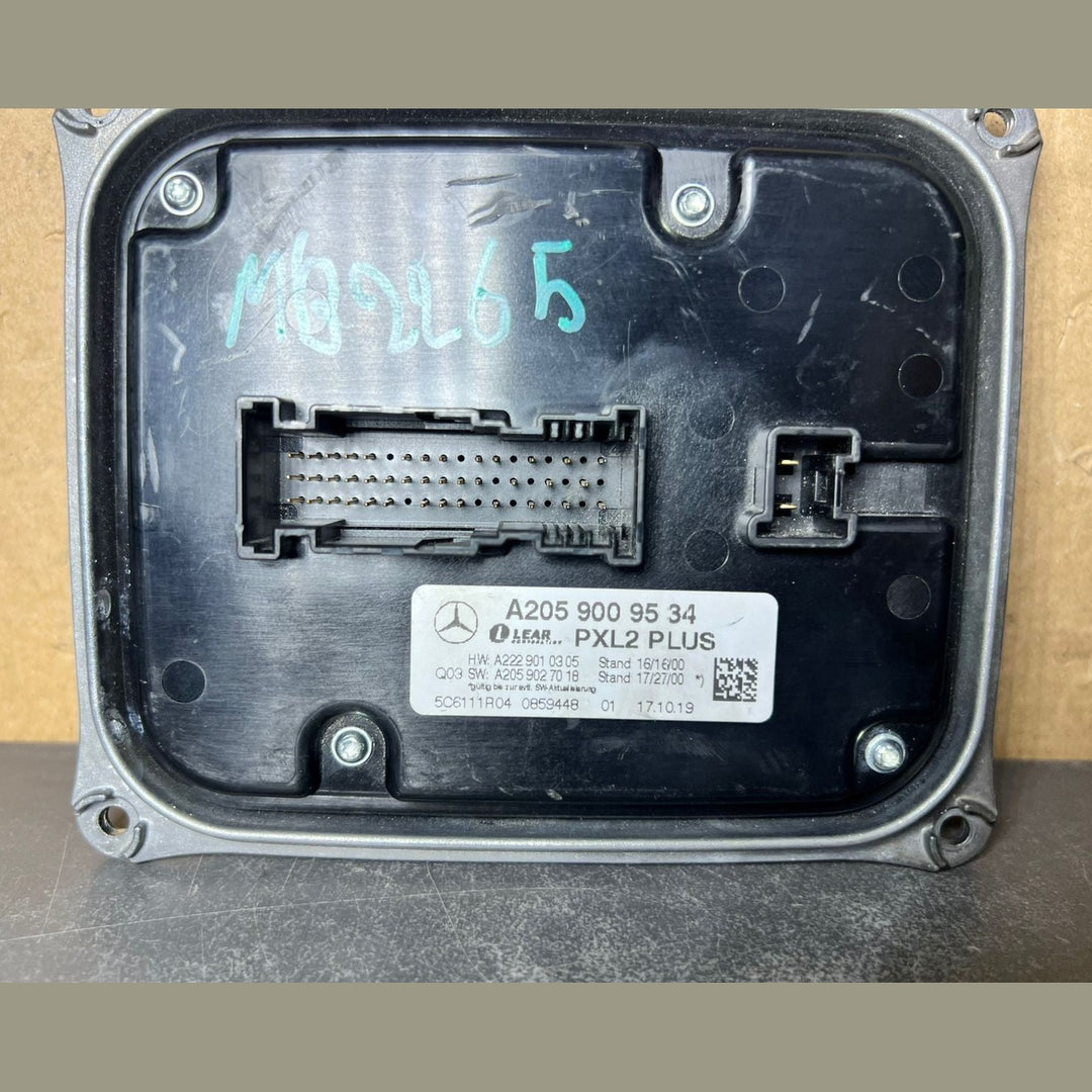 14-18 Mercedes-Benz W205 W222 LED Headlight Control Module A205 9003495 OEM