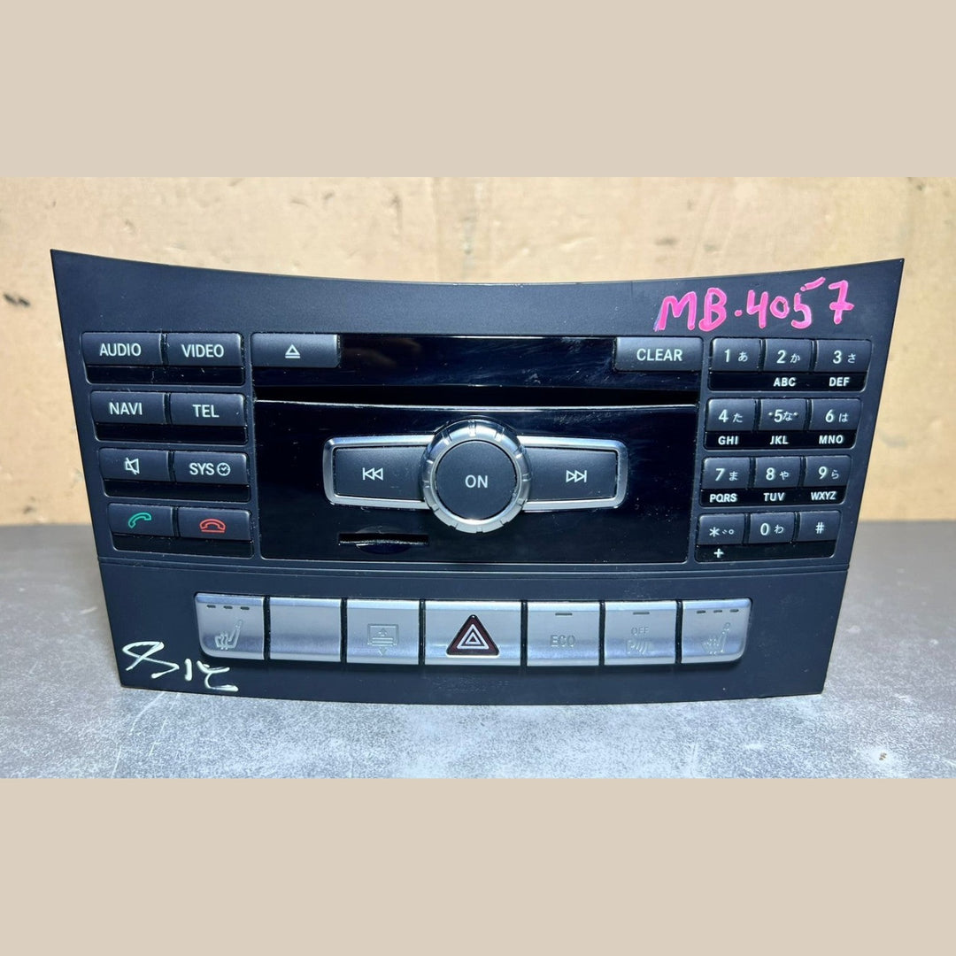 2012–2014 Mercedes-Benz W212 E-Class Head Unit CD Player A212 9007625 OEM