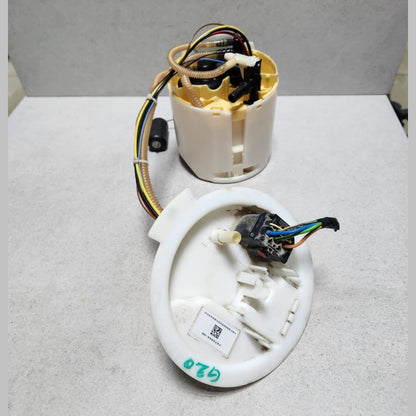 2017-2025 BMW 330i Fuel Pump Assembly 7473444 3 Series G20 G21 G22