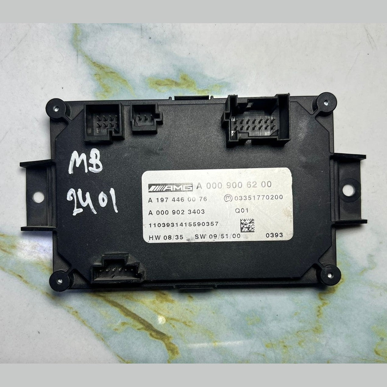 10-16 Mercedes E63 AMG Electronic Control Unit A0009006200  CLS W218 and E Class